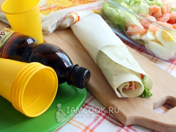 Цезарь ролл с креветками, рецепт с фото