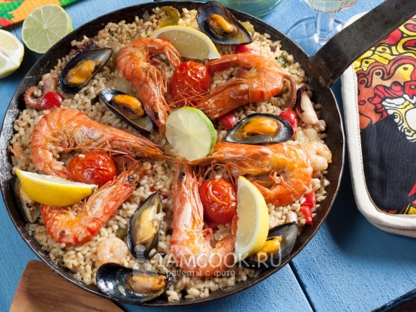 Паэлья с морепродуктами, рецепт с фото