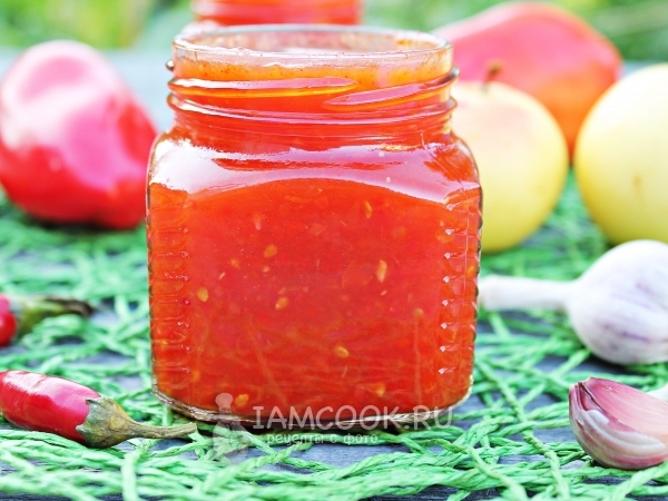 Аджика сладкая на зиму с яблоками, рецепт с фото