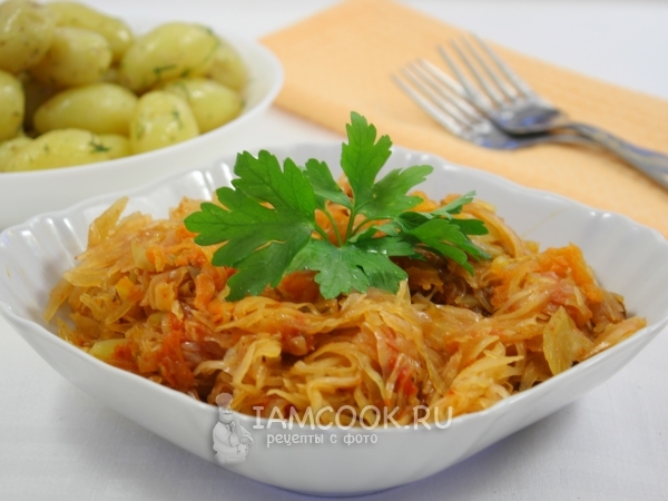 Капуста тушеная в мультиварке, рецепт с фото