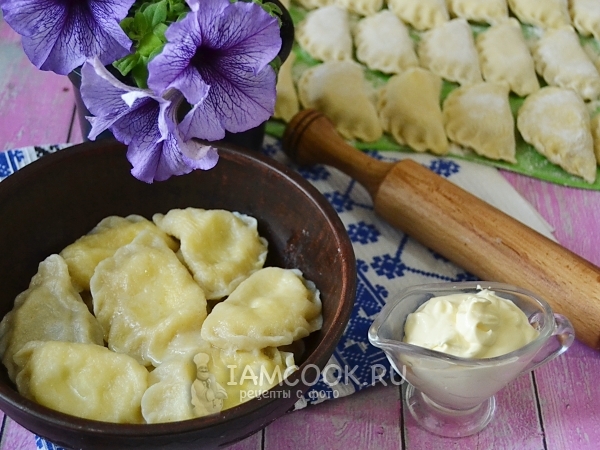 Вареники с творогом из теста на воде, рецепт с фото
