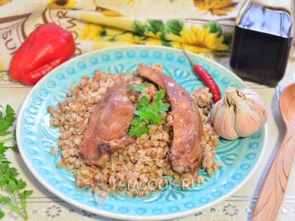 Гречка с копчеными ребрышками, рецепт с фото