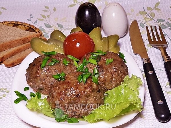 Котлеты с грибами в духовке, рецепт с фото