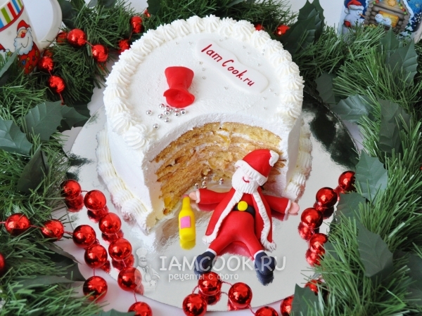 Медовик с ананасами и сырным кремом, рецепт с фото