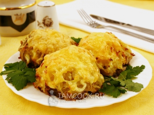 «Стожки» из фарша, яиц, картофеля и сыра (в духовке), рецепт с фото