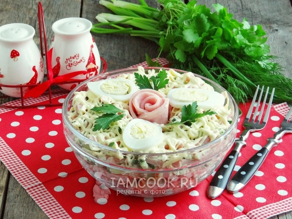 Салат «Нежность» с ветчиной и огурцами, рецепт с фото