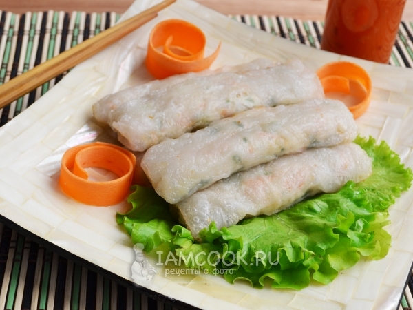Спринг-роллы с курицей, рецепт с фото