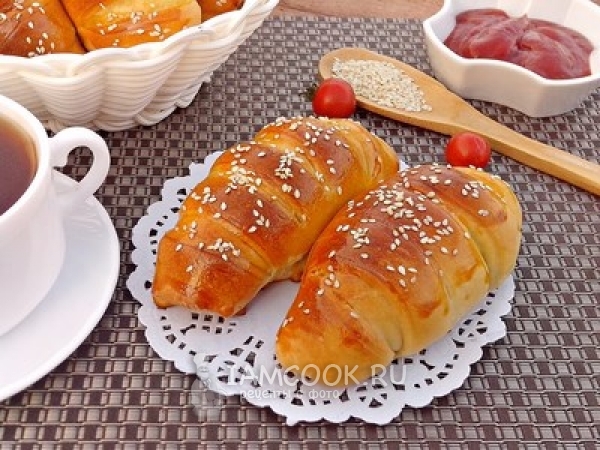 Сосиски в тесте в духовке, рецепт с фото