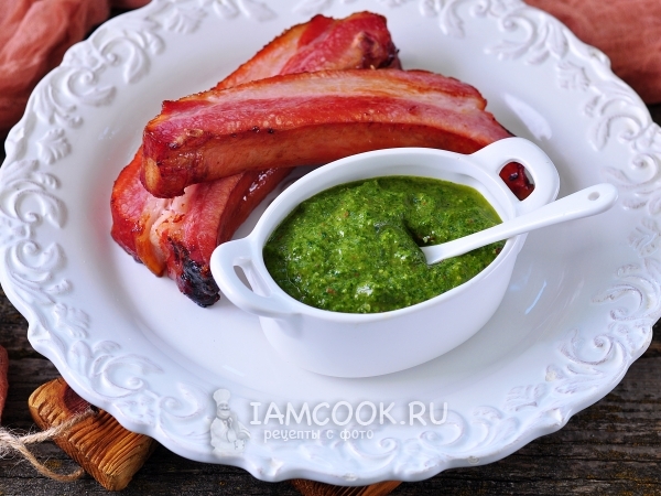 Песто из кинзы, рецепт с фото