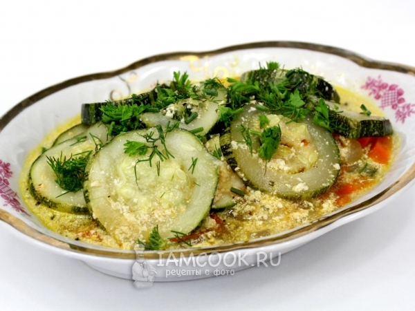 Кабачки тушеные в мультиварке, рецепт с фото