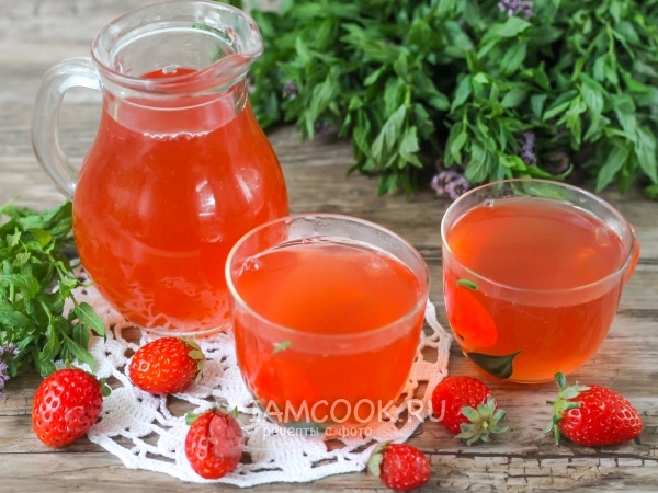 Клубничный морс, рецепт с фото