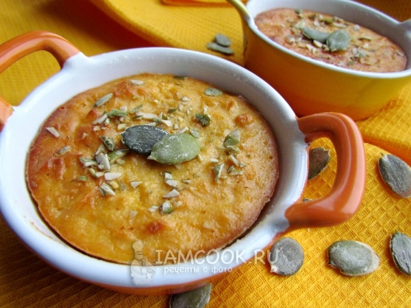 Творожная запеканка с яблоком и тыквой, рецепт с фото