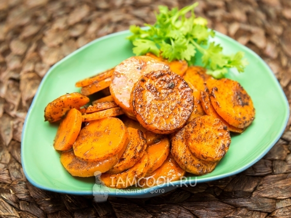 Морковь, запеченная с коньяком, рецепт с фото