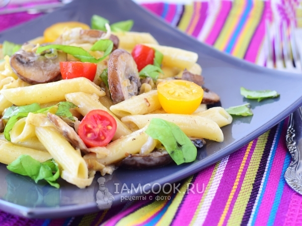 Макароны с грибами в сливочном соусе, рецепт с фото