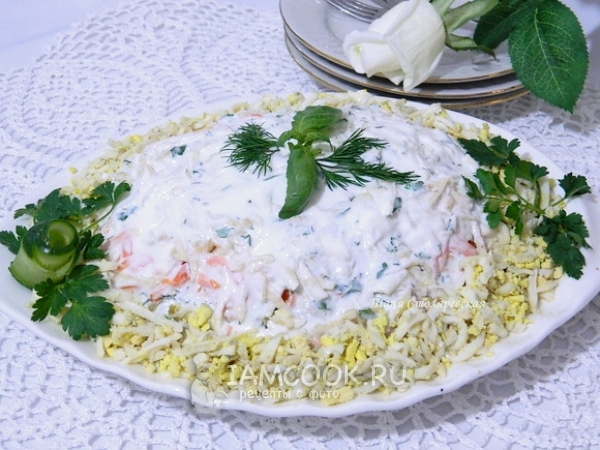 Селедка под легкой шубой с яблоком, рецепт с фото