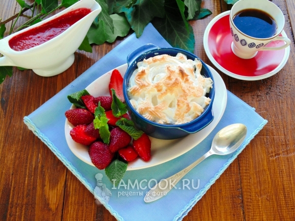 Клубничное суфле — десерт за 5 минут, рецепт с фото
