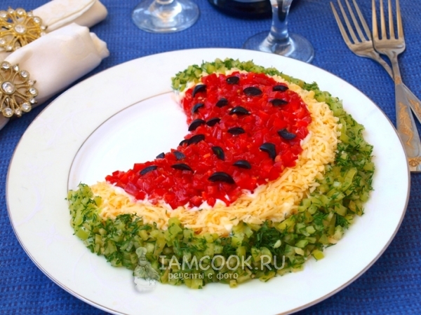 Салат «Арбузная долька», рецепт с фото