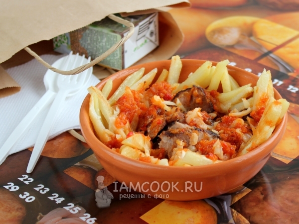 Путин/Poutine из картофеля с сыром и соусом, рецепт с фото