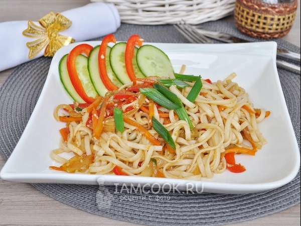 Лапша удон с овощами, рецепт с фото