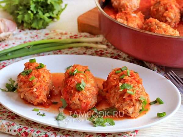 Ленивые голубцы с подливкой в духовке, рецепт с фото