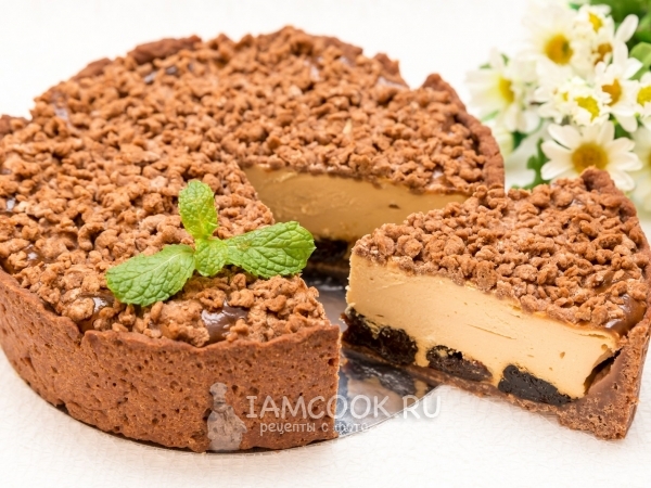 Сырник с вареной сгущенкой и черносливом, рецепт с фото