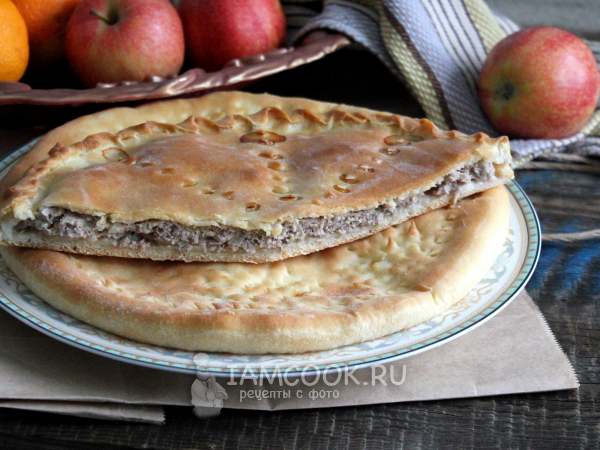 Осетинский пирог с мясом, рецепт с фото