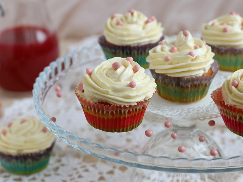 Крем для капкейков, который держит форму, рецепт с фото