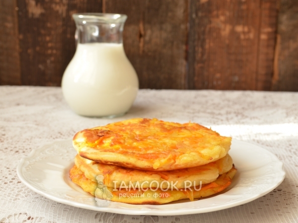 Блины с припеком из яблок и моркови, рецепт с фото