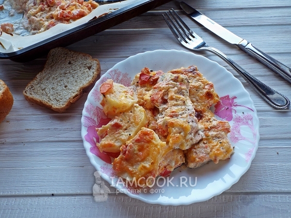 Красная рыба с картошкой в духовке, рецепт с фото