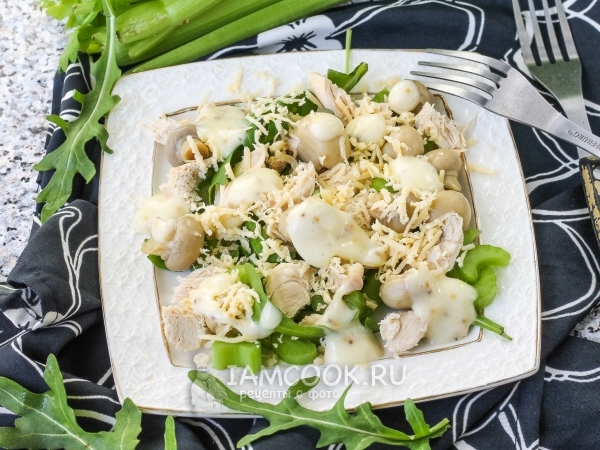 Салат с рукколой и куриной грудкой, рецепт с фото