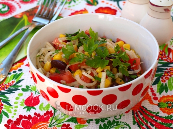 Салат с фасолью и кукурузой, рецепт с фото