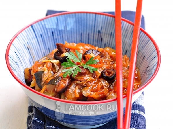 Овощное рагу из кабачков и капусты, рецепт с фото