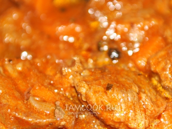 Говядина тушеная с черносливом, рецепт с фото