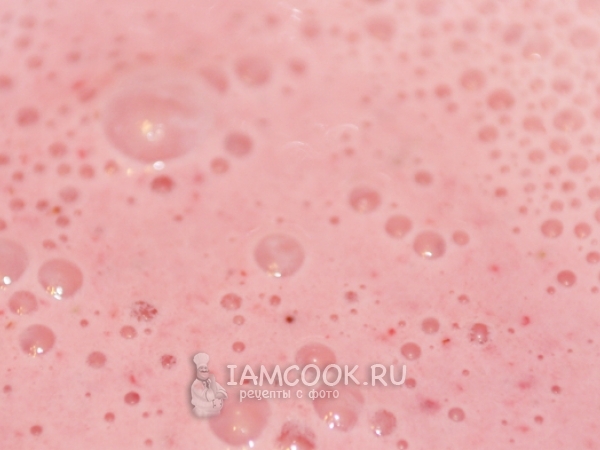 Молочный клубничный коктейль, рецепт с фото