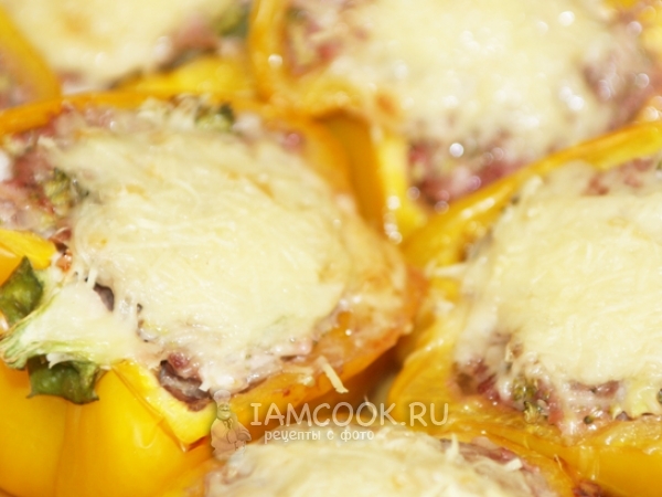 Перец фаршированный, запеченный в духовке, рецепт с фото