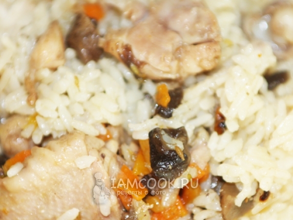 Плов с курицей и грибами, рецепт с фото