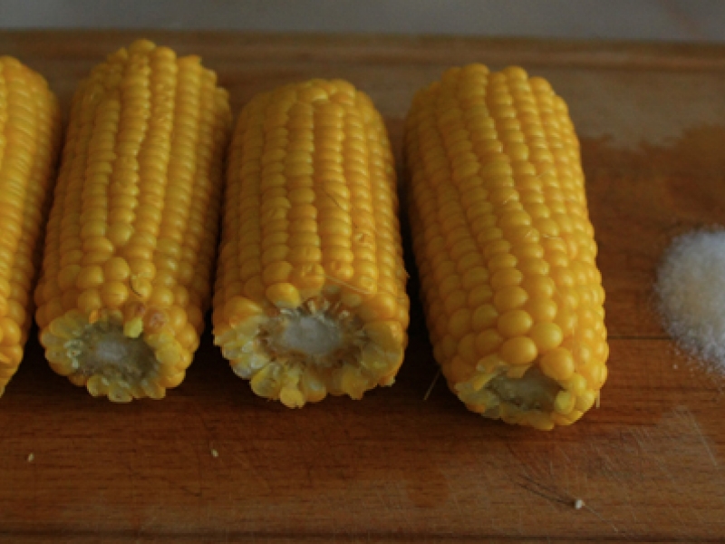 Кукуруза отварная, рецепт с фото