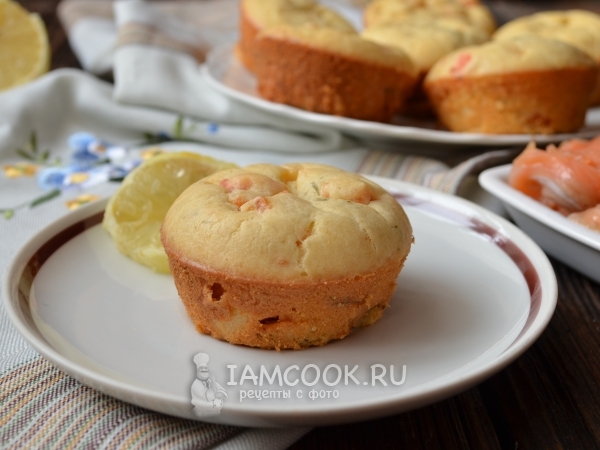 Закусочные маффины с семгой, рецепт с фото