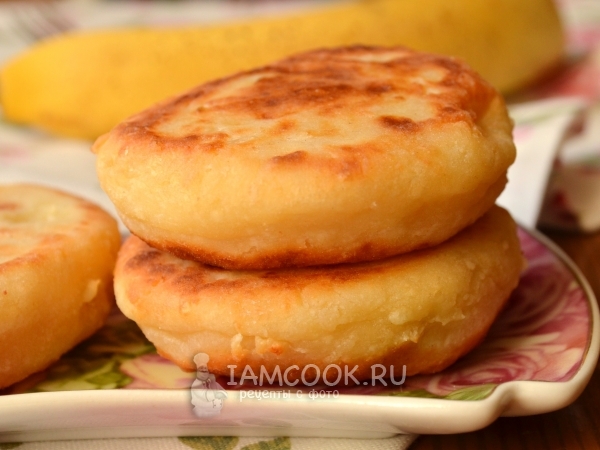 Сырники с бананом и творогом, рецепт с фото