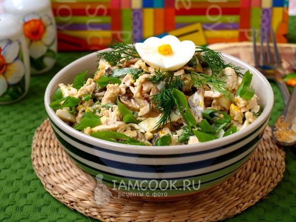 Салат «Сказка» с курицей и грибами, рецепт с фото