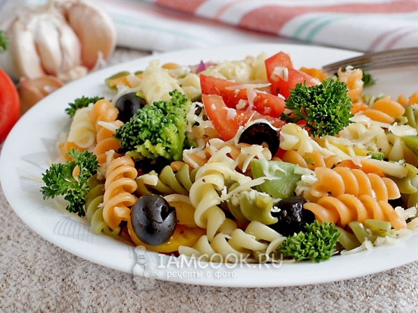Макаронный салат «Ассорти», рецепт с фото