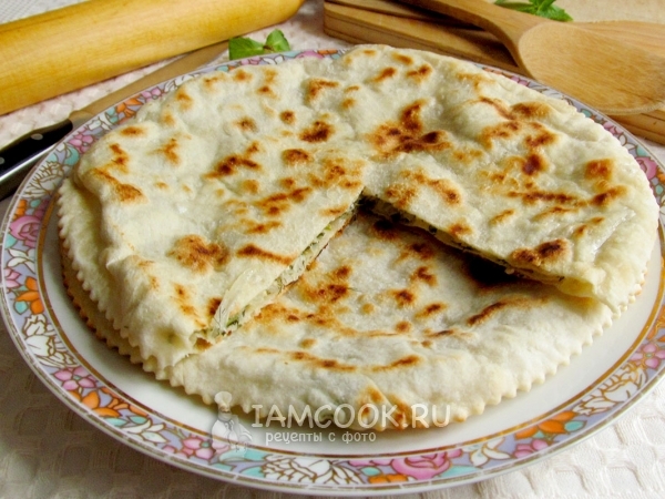 Лепешки с брынзой и зеленью, рецепт с фото