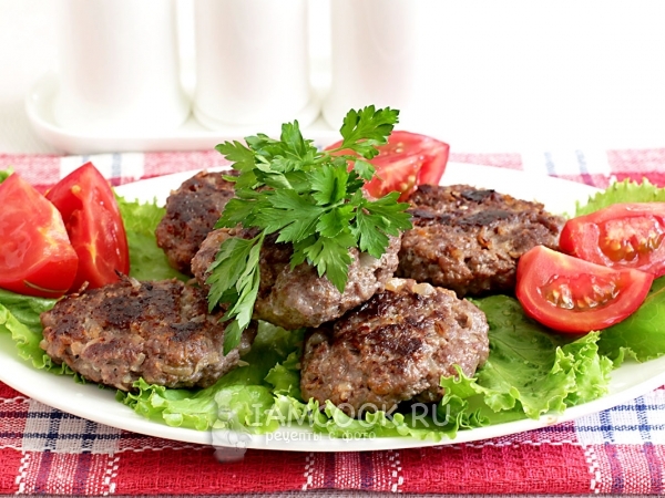 Бифштекс  рубленый, рецепт с фото