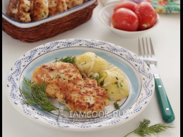 Котлеты куриные «Нежность» с сыром, сметаной и крахмалом, рецепт с фото