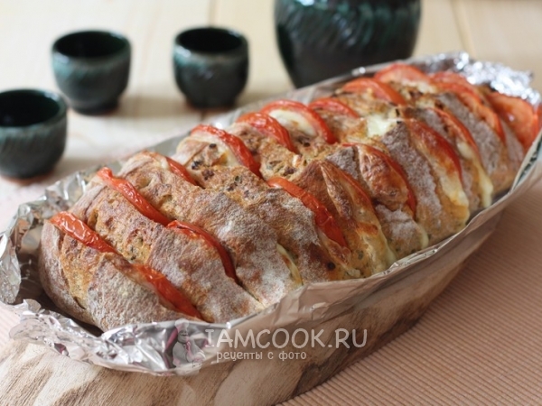 Запеченная чиабатта-гармошка, рецепт с фото