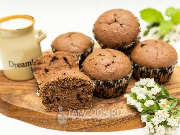 Шоколадные маффины с шоколадными каплями, рецепт с фото
