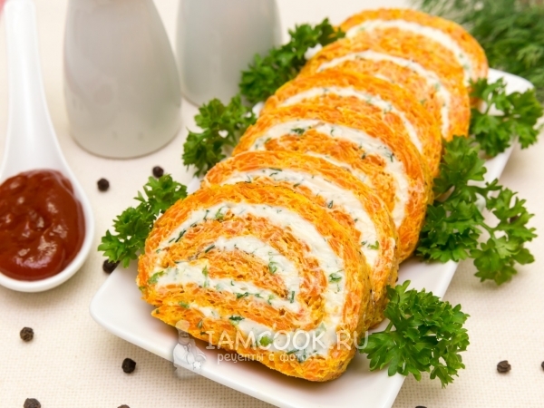 Морковный рулет со сливочным кремом, рецепт с фото