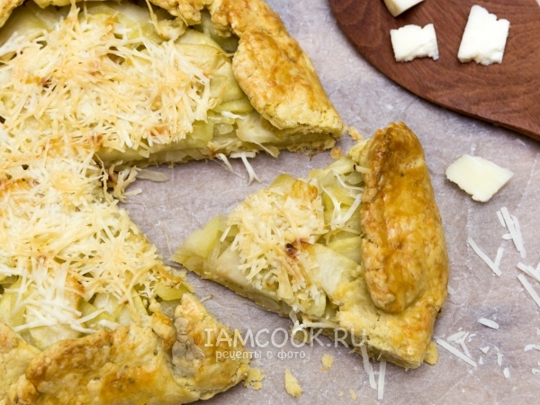 Галета с яблоками и луком, рецепт с фото