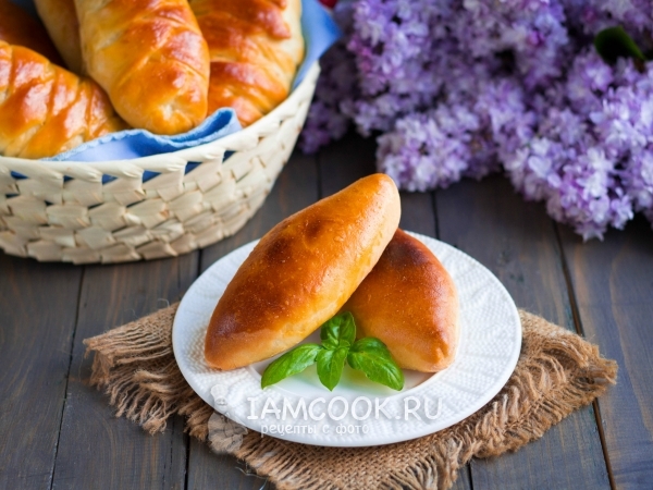 Пирожки с рисом и яйцом, рецепт с фото