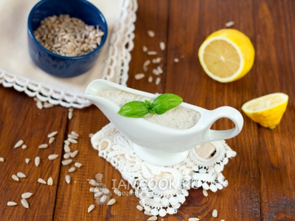 Веганская (постная) сметана из семечек, рецепт с фото